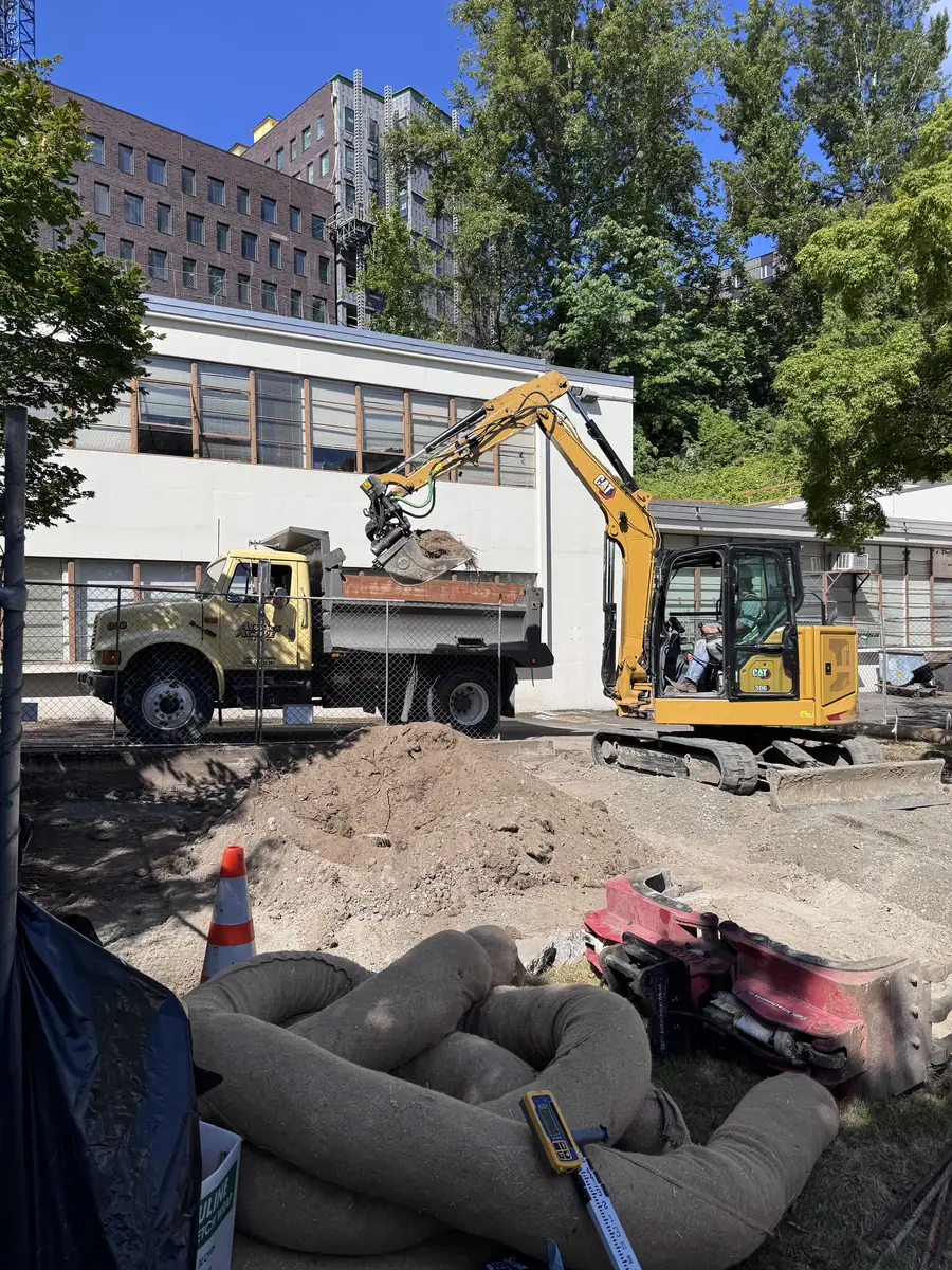 Loading spoils on an urban excavation site